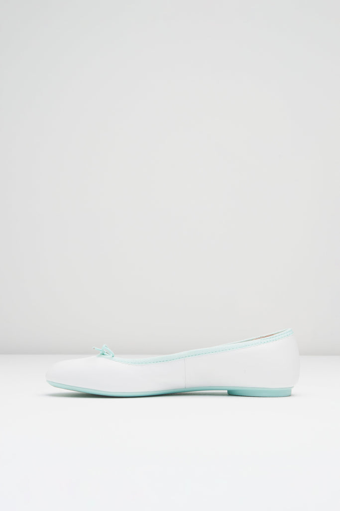 Ladies Lyra Ballet Pumps - BLOCH UK